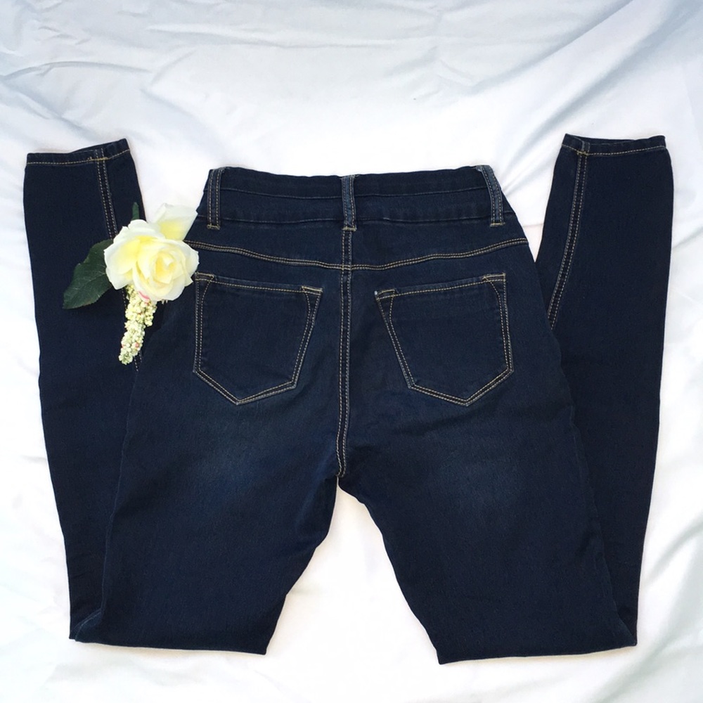 Delia’s Skinny Jeans